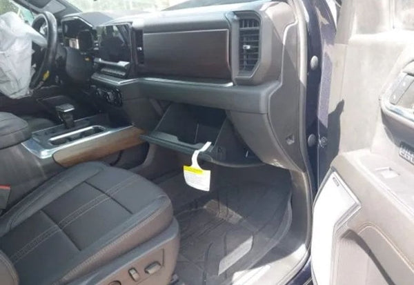 2023 Chevrolet Silverado 1500 High Country photo 10