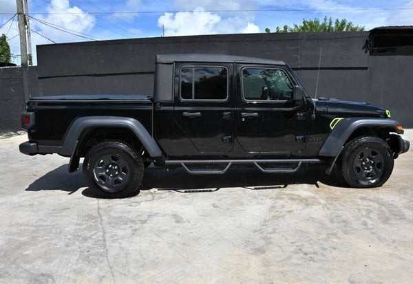 2021 Jeep Gladiator Sport Pickup 4D 5 ft vehicle photo 5