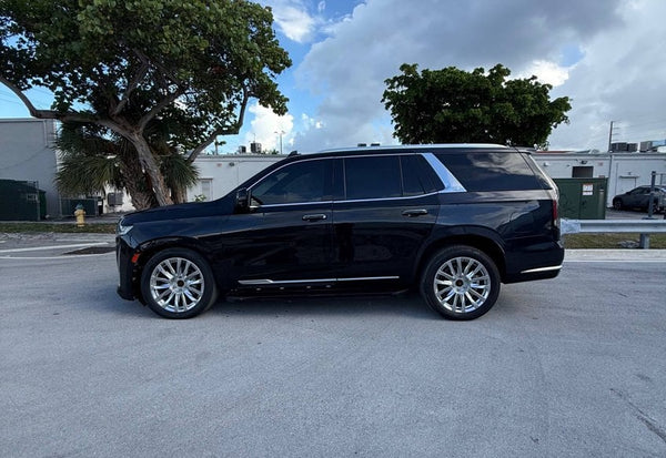 2023 Cadillac Escalade Premium Luxury vehicle photo 5