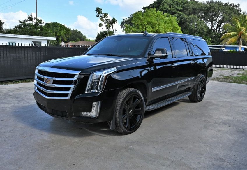 2019 Cadillac Escalade ESV Premium Luxury main vehicle photo