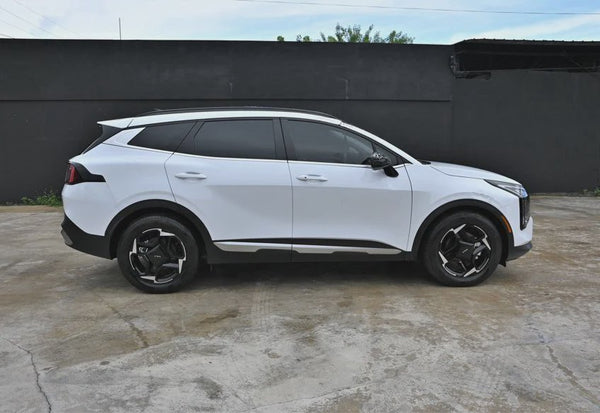 2026 Kia Sportage EX vehicle photo 5