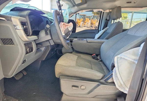 2025 Ford F-250 Super Duty XL vehicle photo 7