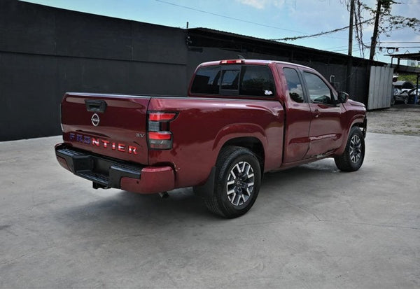 2022 Nissan Frontier SV photo 4
