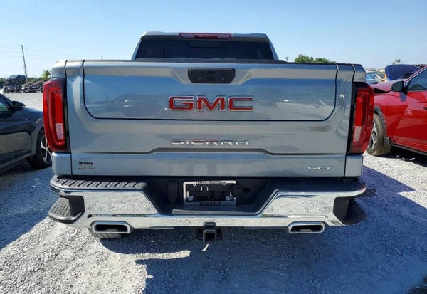 2023 GMC Sierra 1500 SLT photo 6