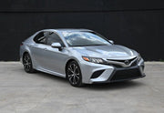 2018 Toyota Camry SE Sedan 4D thumbnail 1