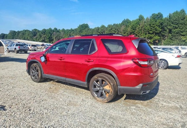 2025 Honda Pilot Sport vehicle photo 3