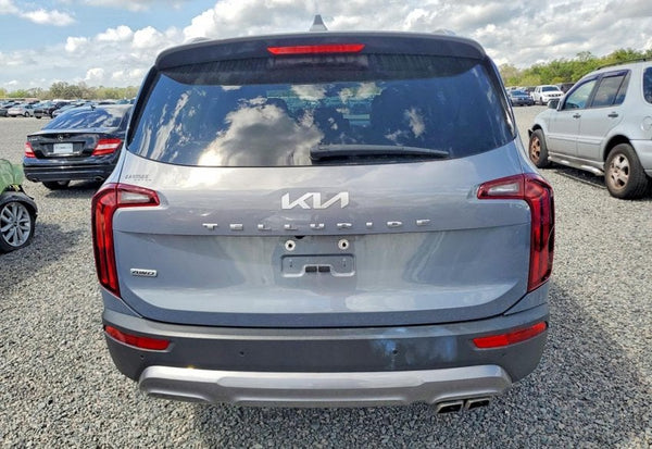2022 Kia Telluride S vehicle photo 6