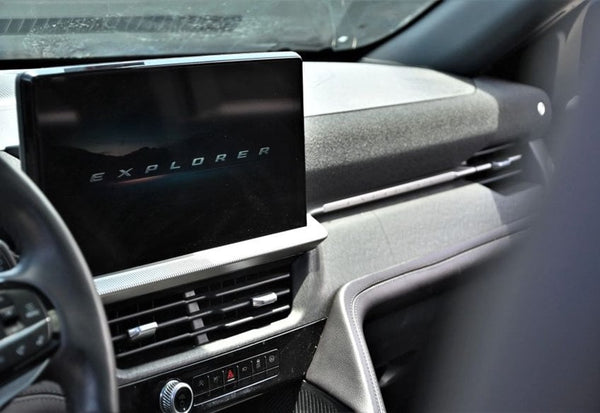 2025 Ford Explorer Platinum vehicle photo 12