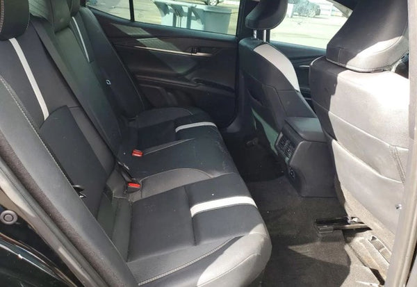 2025 Toyota Camry SE photo 10