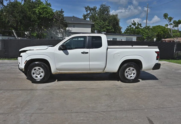 2024 Nissan Frontier S vehicle photo 6