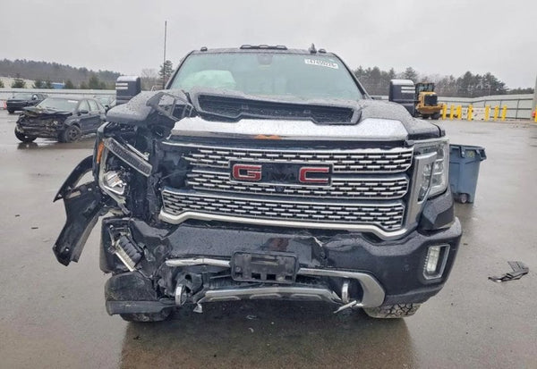 2020 GMC Sierra 3500HD Denali photo 5