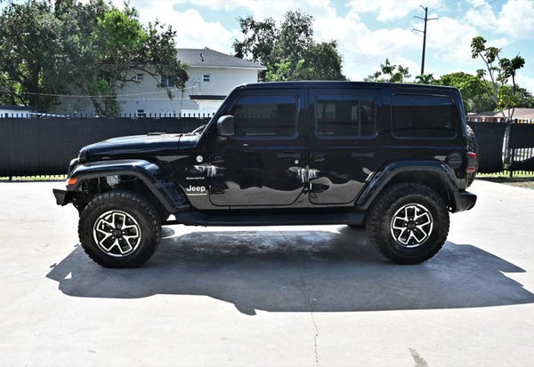 2024 Jeep Wrangler Sahara vehicle photo 6