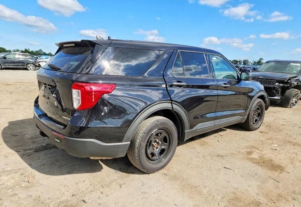2022 Ford Explorer Hybrid Police Interceptor Utility photo 3