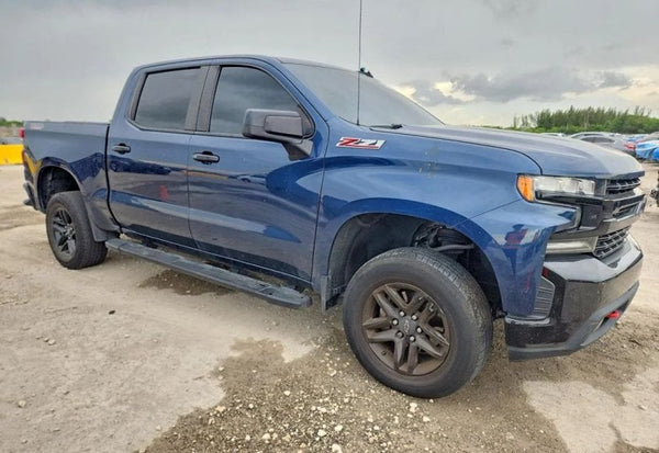 2021 Chevrolet Silverado 1500 LT Trail Boss vehicle photo 1