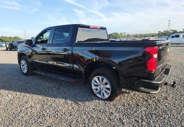 2021 Chevrolet Silverado 1500 Custom vehicle photo 2