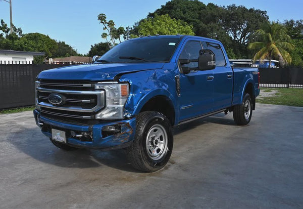 2021 Ford F-250 Super Duty Platinum vehicle photo 2