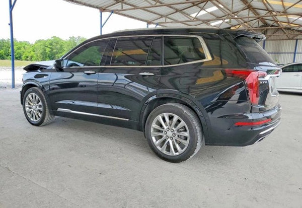 2022 Cadillac XT6 Premium Luxury Sport Utility 4D vehicle photo 3