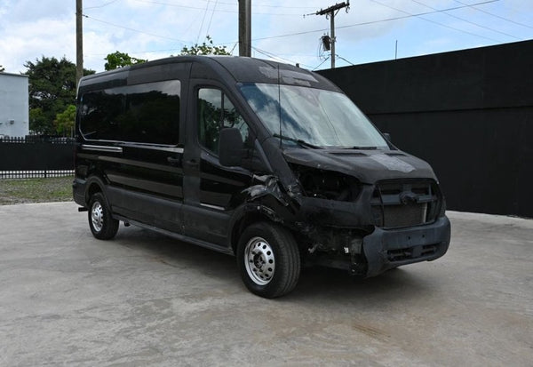 2023 Ford Transit 250 photo 2