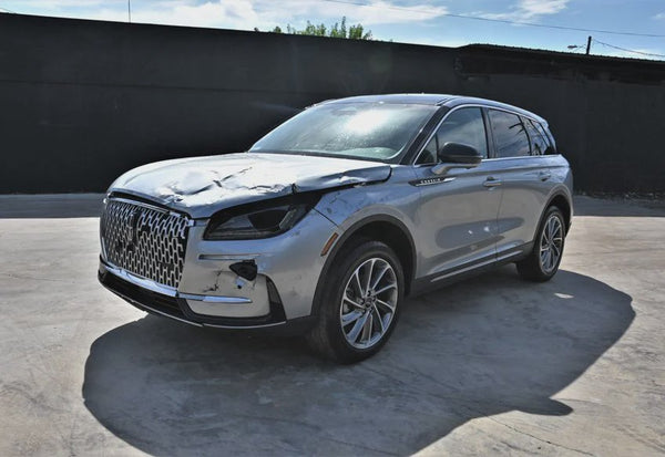 2024 Lincoln Corsair Premiere vehicle photo 2