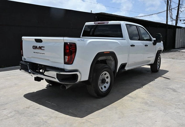 2025 GMC Sierra 2500HD Pro vehicle photo 4