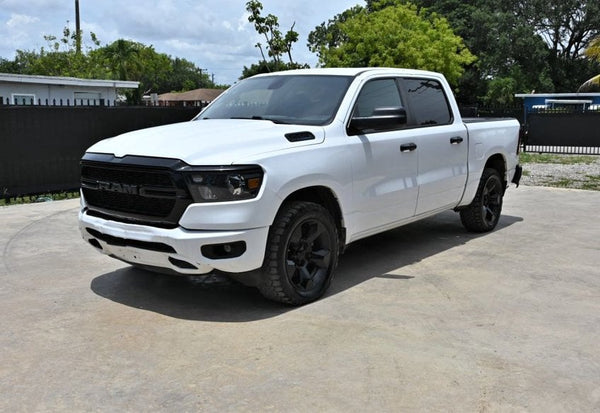 2023 Ram 1500 Tradesman photo 2