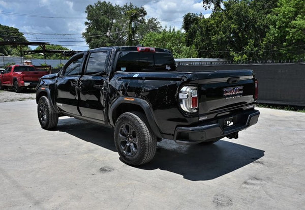 2024 GMC Canyon Elevation vehicle photo 3