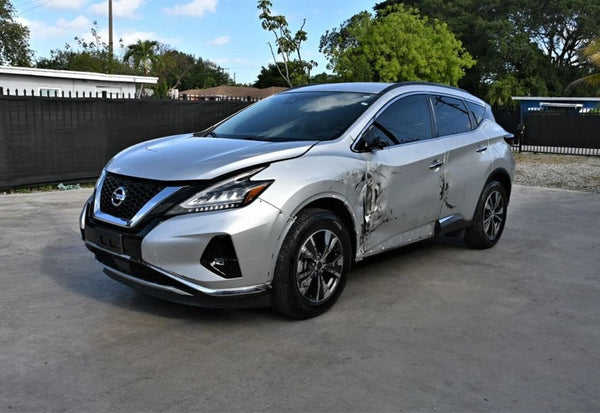 2021 Nissan Murano SV photo 2