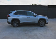 2024 Toyota RAV4 Hybrid Limited thumbnail 24