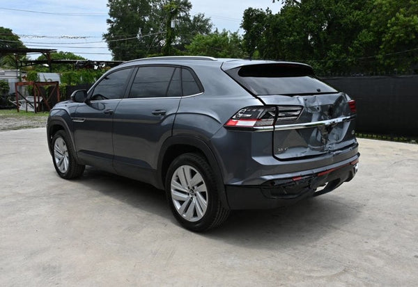 2022 Volkswagen Atlas Cross Sport V6 SE photo 4