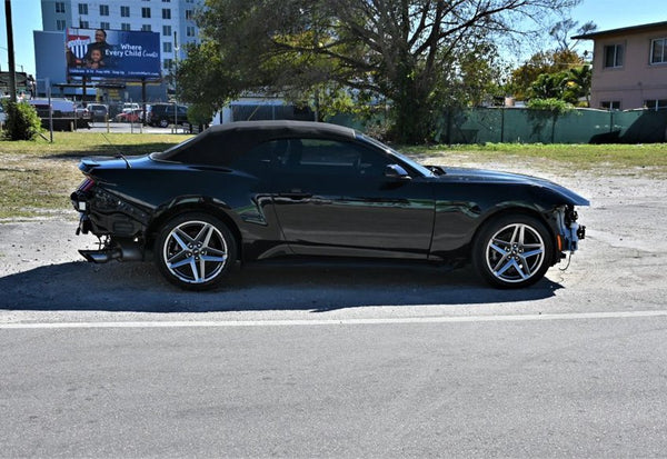 2024 Ford Mustang EcoBoost Premium photo 5