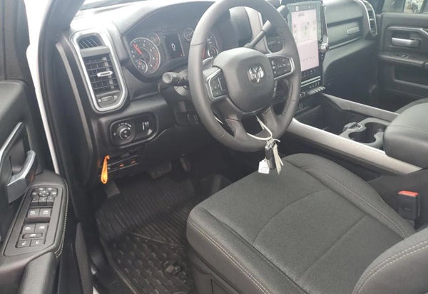 2026 Ram 2500 Big Horn photo 9