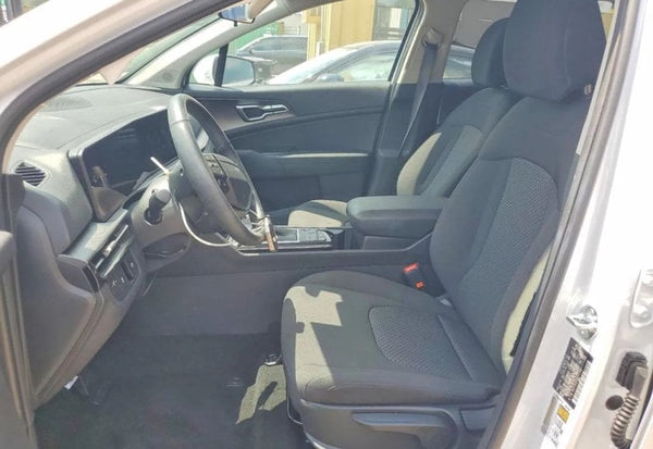 2026 Kia Sportage LX vehicle photo 8