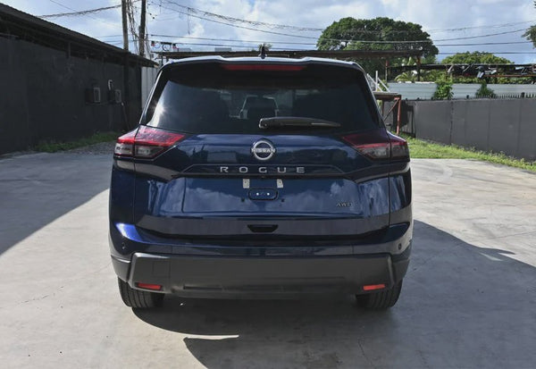 2025 Nissan Rogue SV vehicle photo 8
