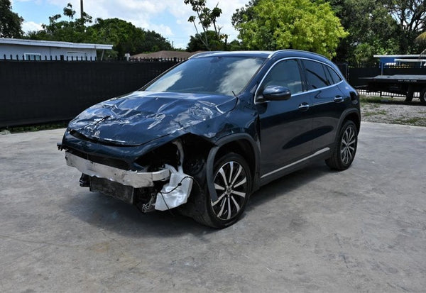 2021 Mercedes-Benz GLA GLA 250 vehicle photo 2