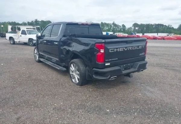 2023 Chevrolet Silverado 1500 High Country photo 4