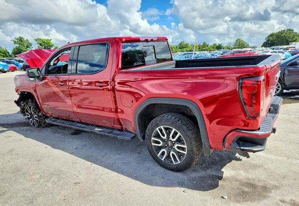 2024 GMC Sierra 1500 AT4 vehicle photo 3