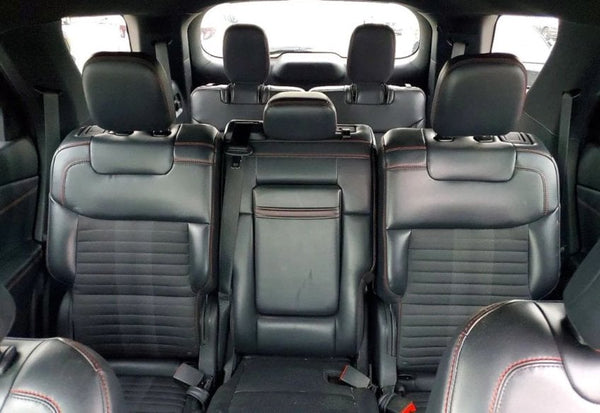 2025 Ford Explorer ST-Line photo 11