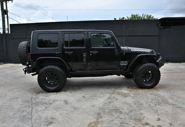 2017 Jeep Wrangler Unlimited Sport vehicle photo 5