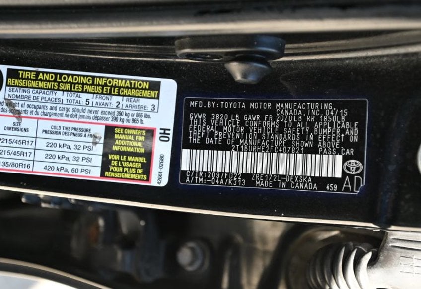 2015 Toyota Corolla S Sedan 4D