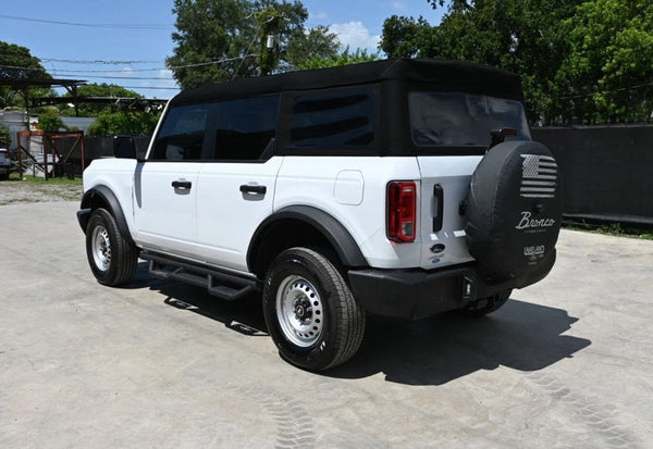 2025 Ford Bronco Base vehicle photo 4