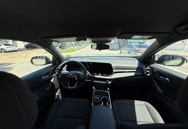 2026 Chevrolet Equinox LT photo 10
