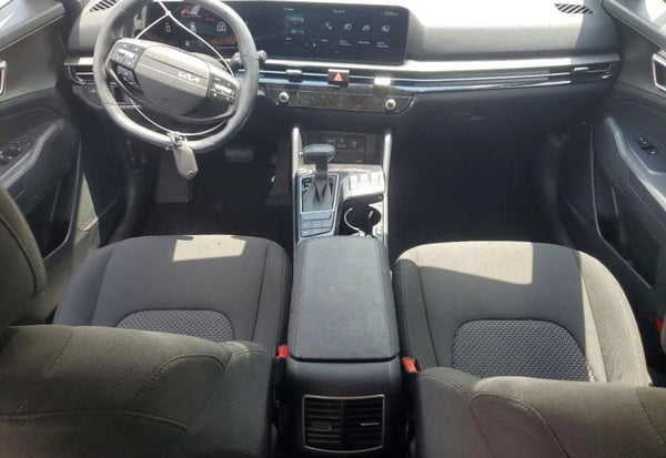 2026 Kia Sportage LX vehicle photo 9