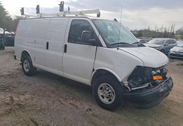2024 Chevrolet Express 2500 photo 12