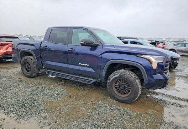 2022 Toyota Tundra SR5 photo 2