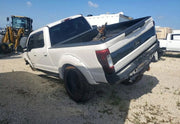 2019 Ford F-350 Super Duty Lariat thumbnail 3