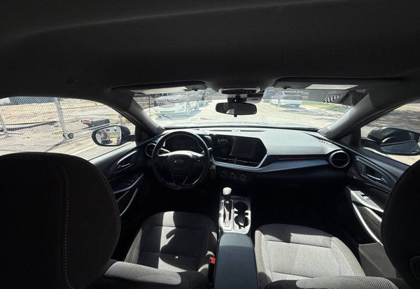 2024 Chevrolet Trax RS photo 9