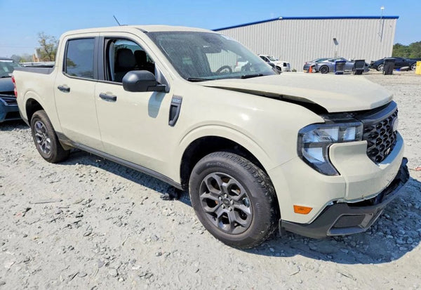 2025 Ford Maverick XLT vehicle photo 12