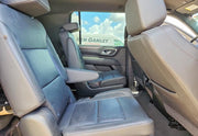 2023 Chevrolet Suburban LT thumbnail 10