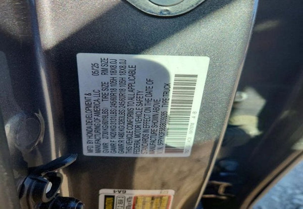 2025 Honda Ridgeline RTL Pickup 4D 5 ft vehicle photo 12