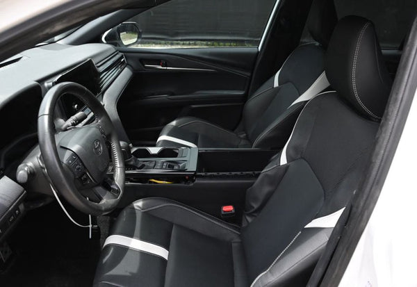 2025 Toyota Camry SE photo 11